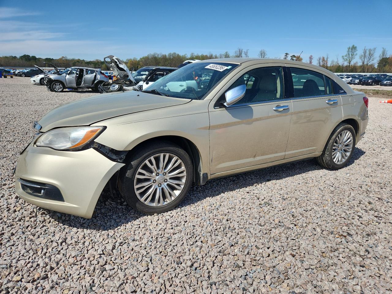 CHRYSLER 200 2011