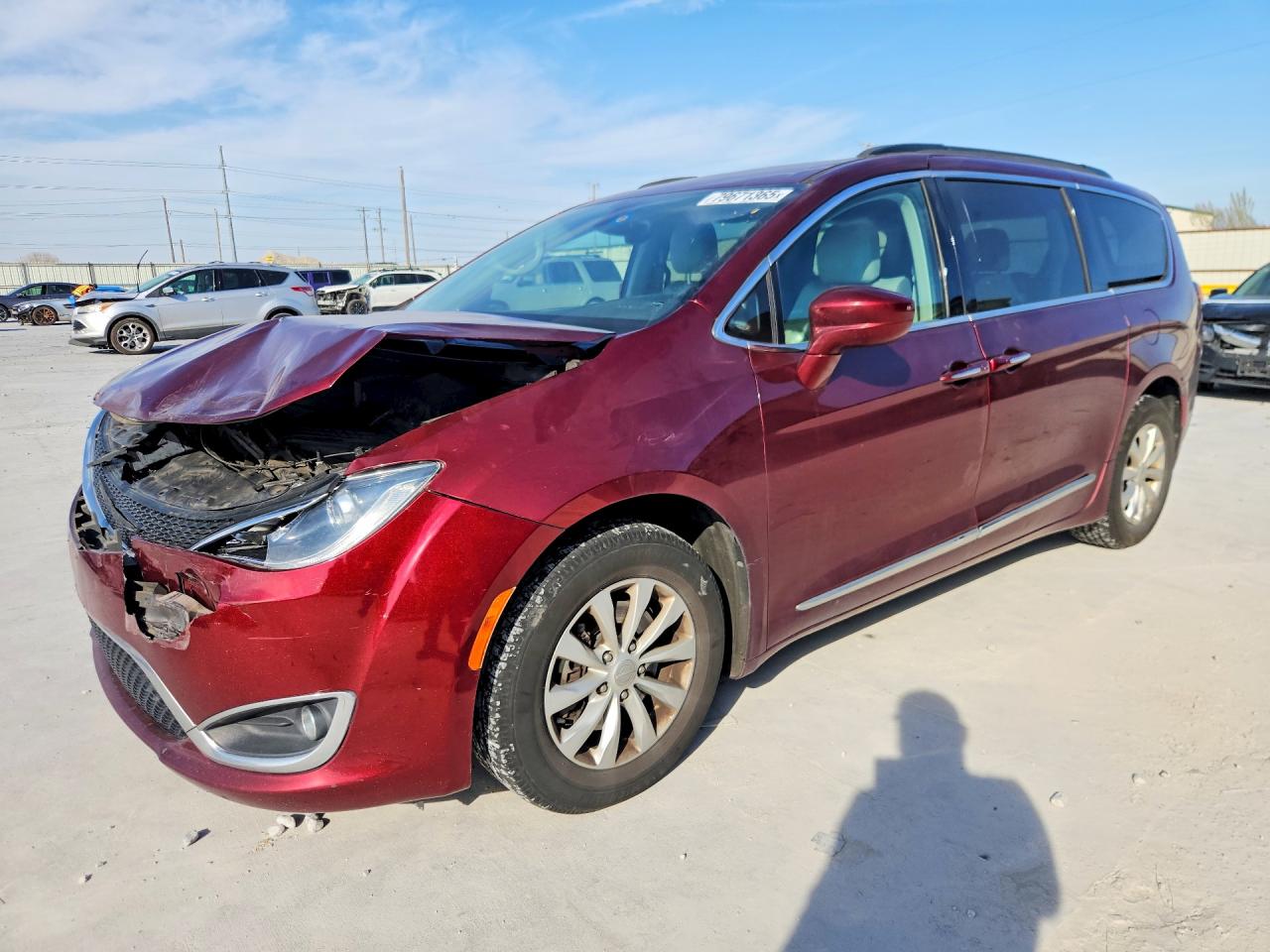 CHRYSLER PACIFICA 2017