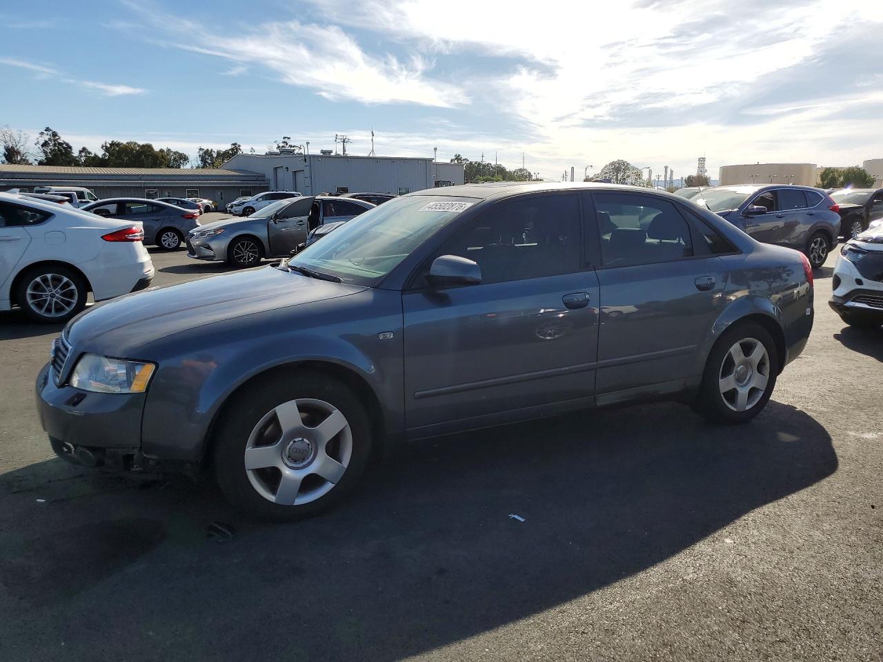 AUDI A4 2004