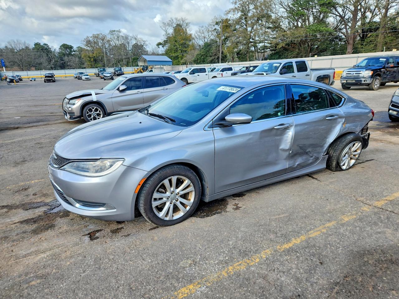 CHRYSLER 200 2015