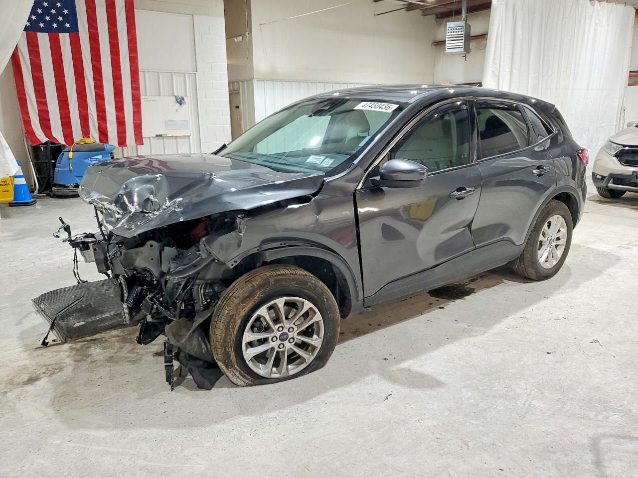 FORD ESCAPE 2020