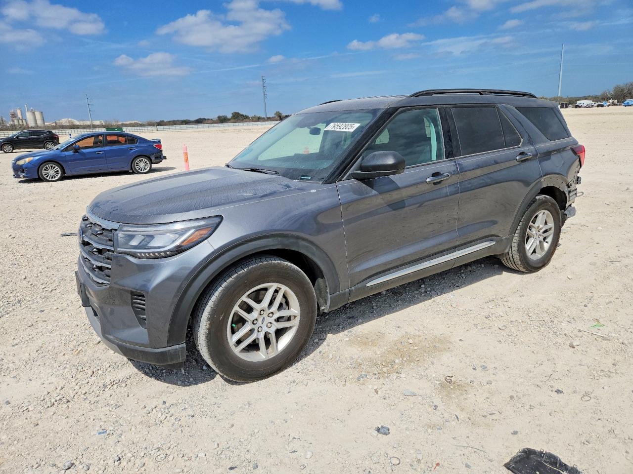 FORD EXPLORER 2025