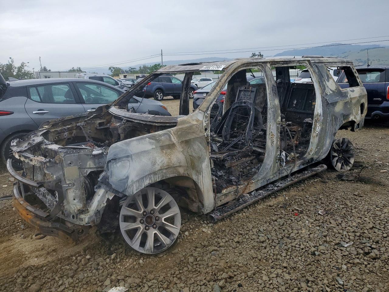CHEVROLET SUBURBAN 2021