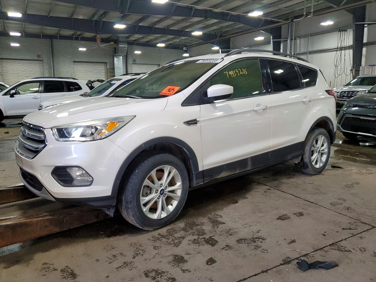 FORD ESCAPE 2018