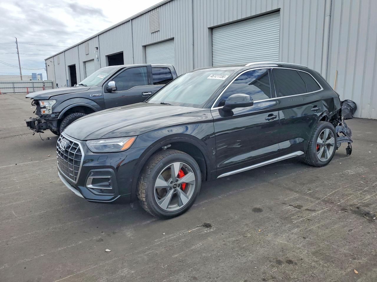 AUDI Q5 2024