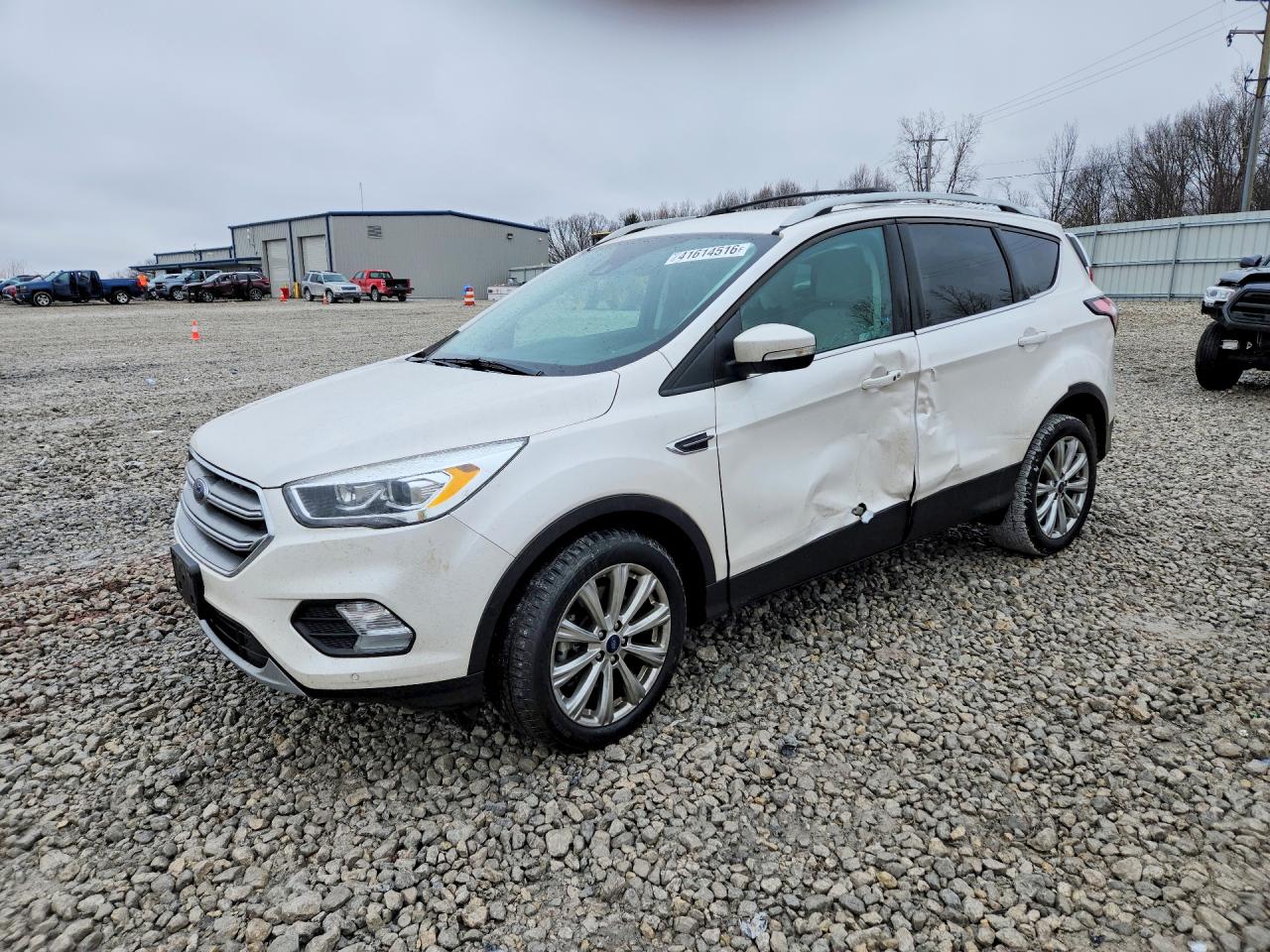 FORD ESCAPE 2017