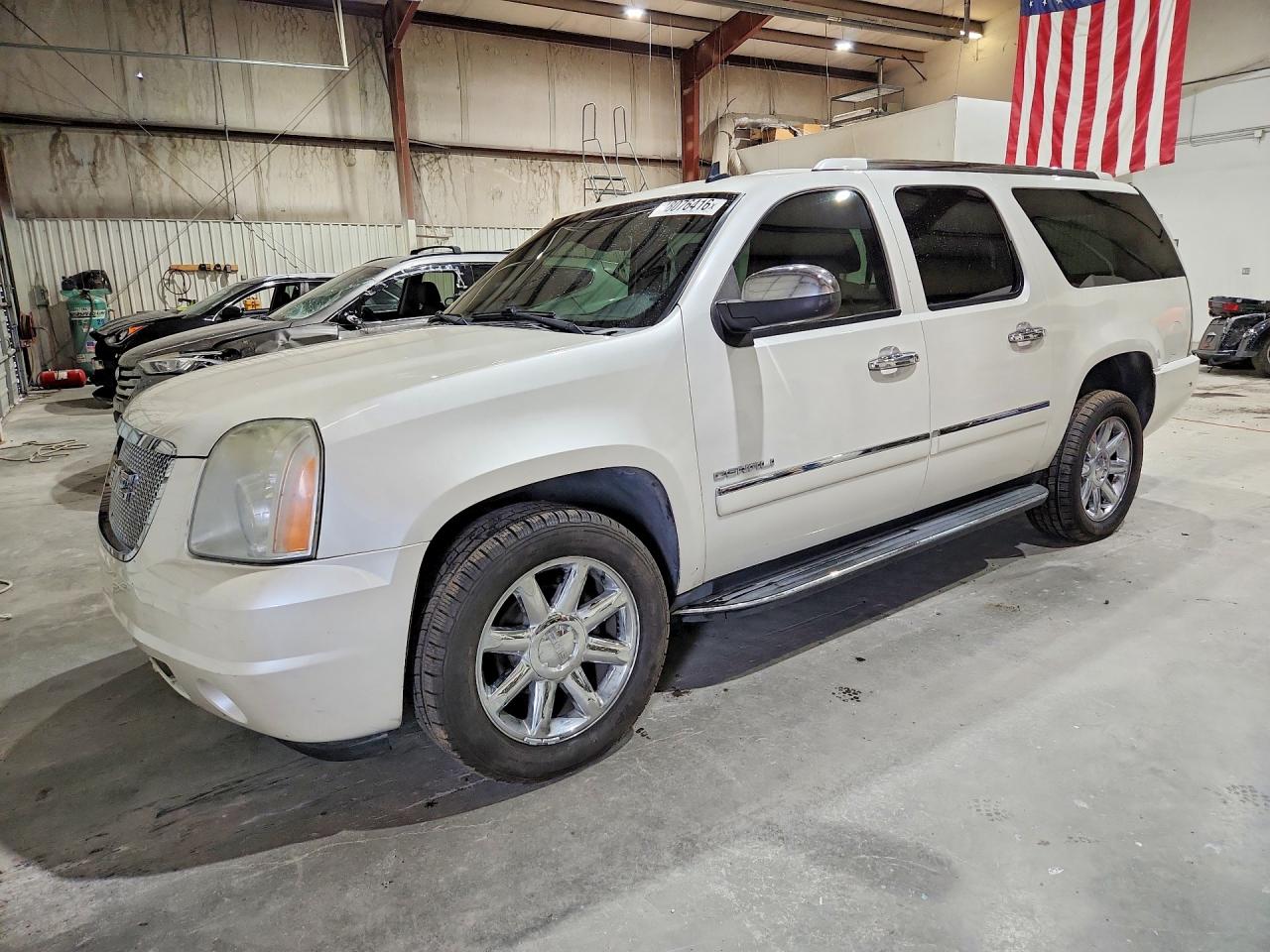 GMC YUKON XL 2012