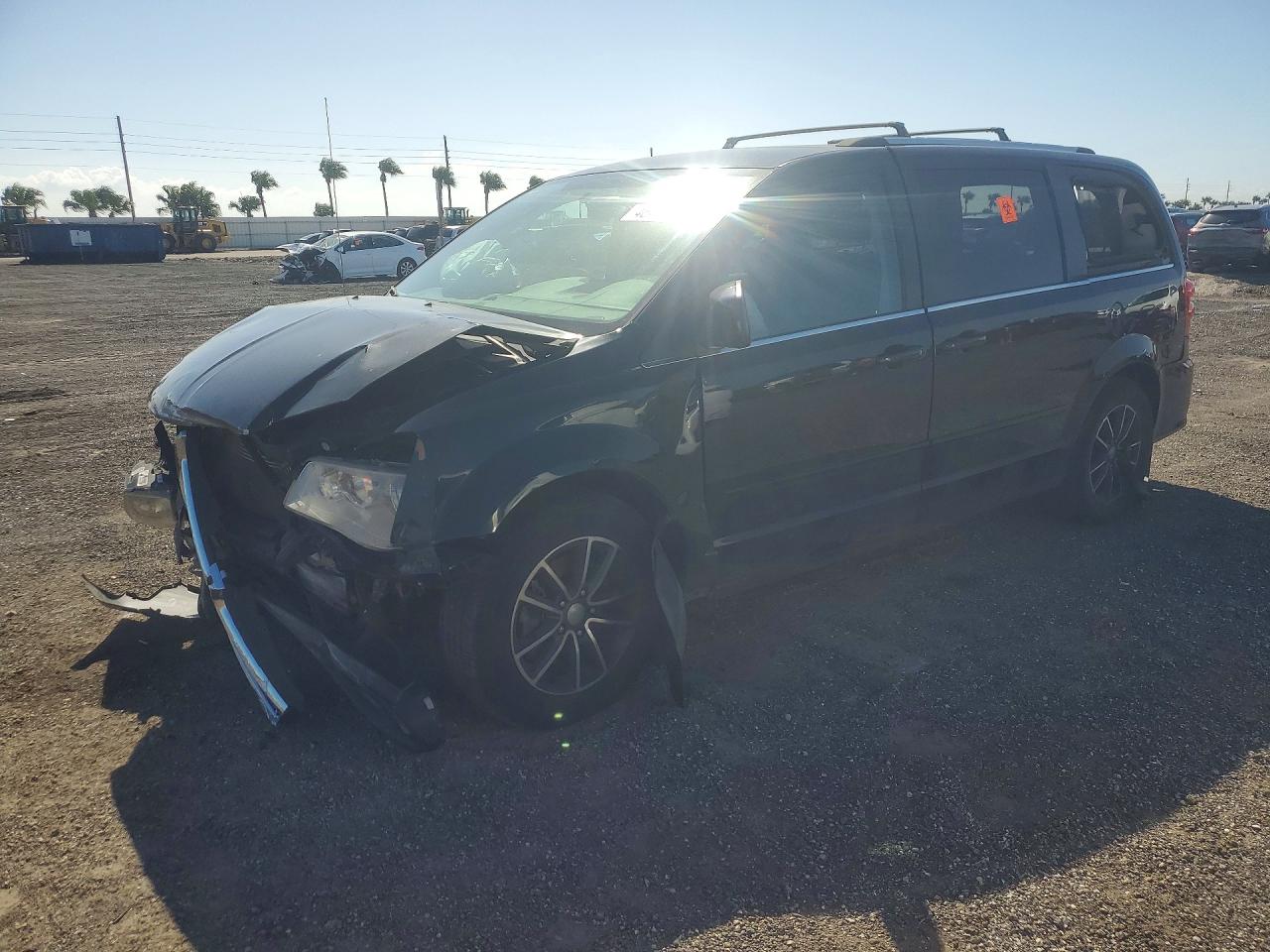 DODGE CARAVAN 2017