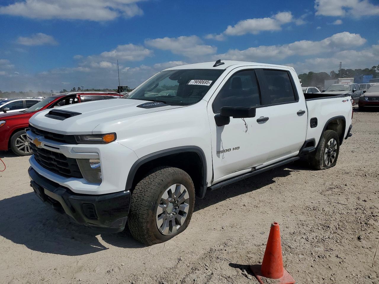 CHEVROLET SILVERADO 2025