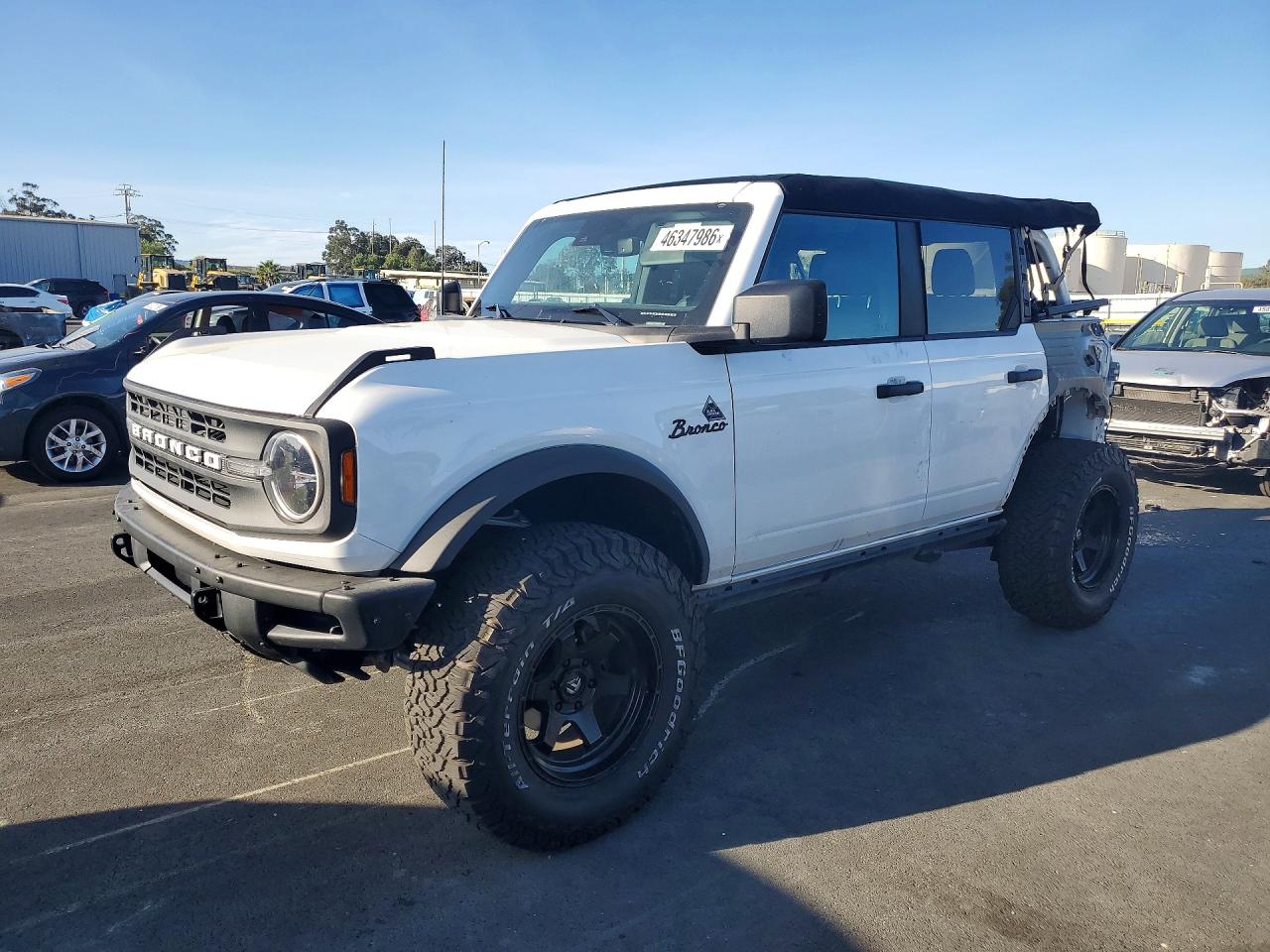 FORD BRONCO 2023