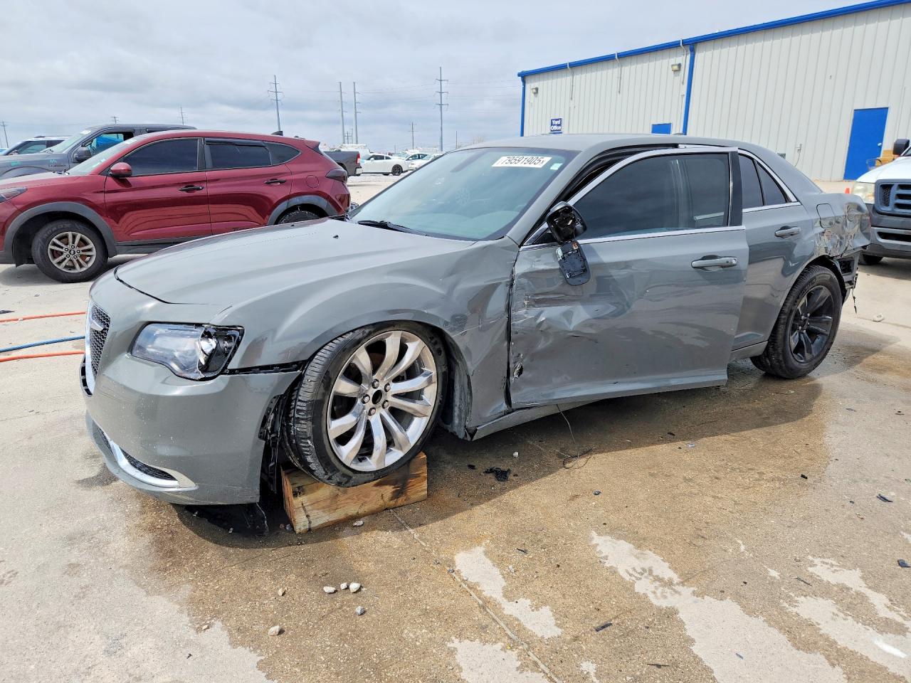 CHRYSLER 300 2019