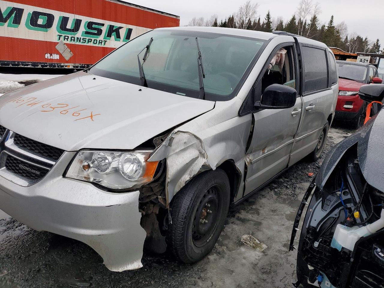 DODGE GRAND CARAVAN 2011