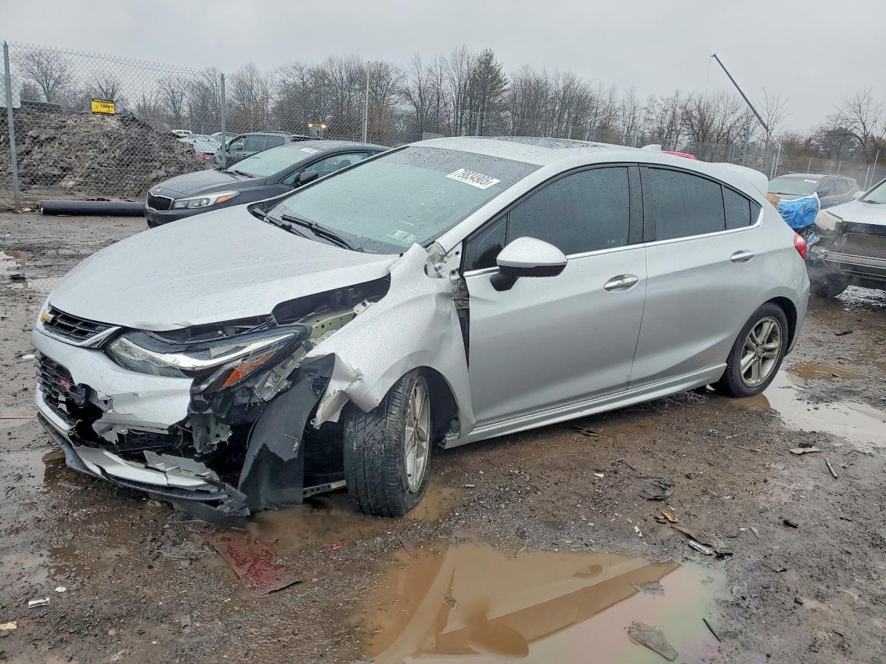CHEVROLET CRUZE 2017