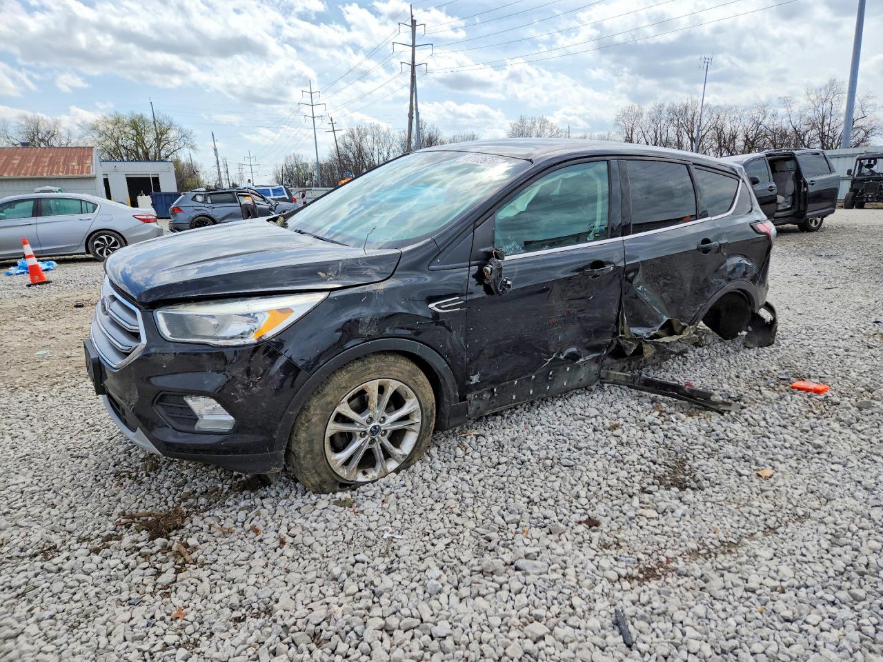 FORD ESCAPE 2017