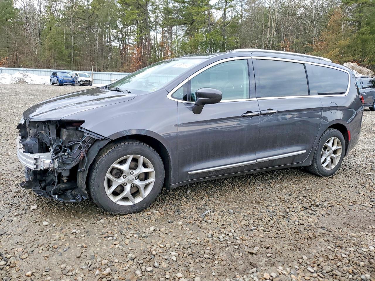 CHRYSLER PACIFICA 2019