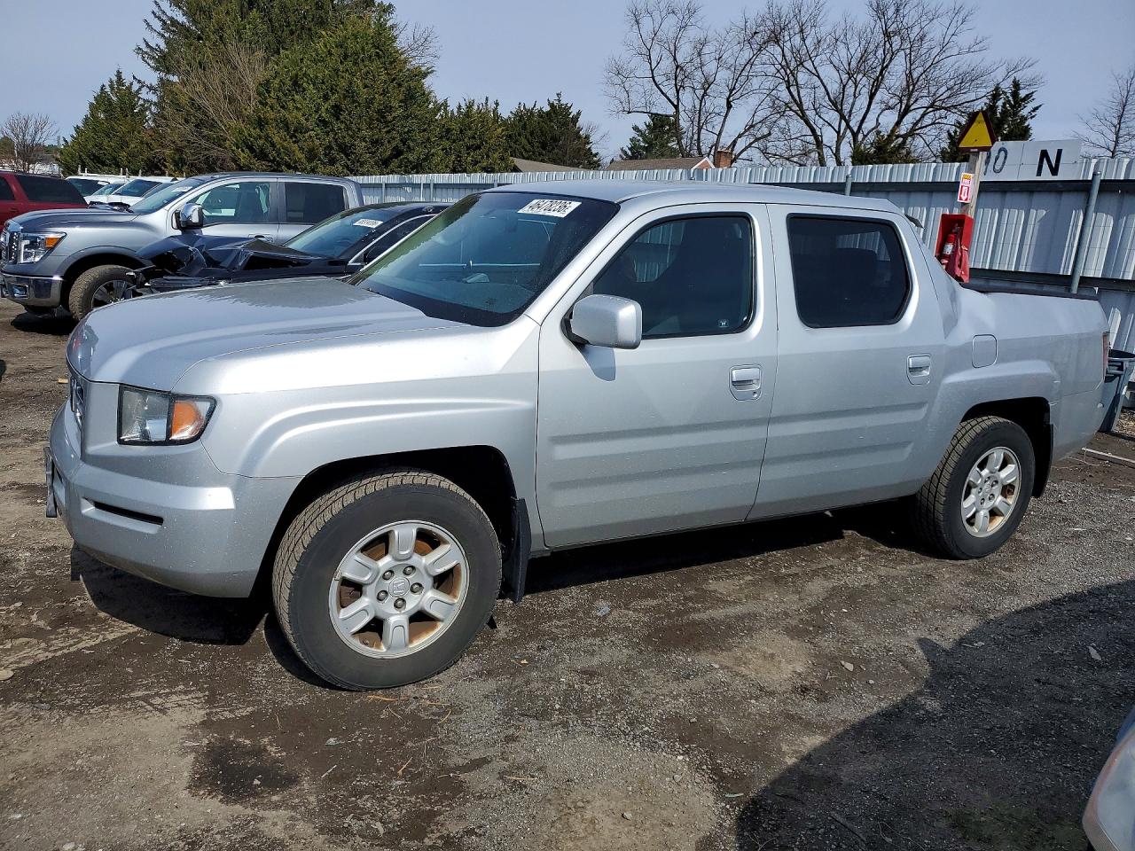 HONDA RIDGELINE 2006