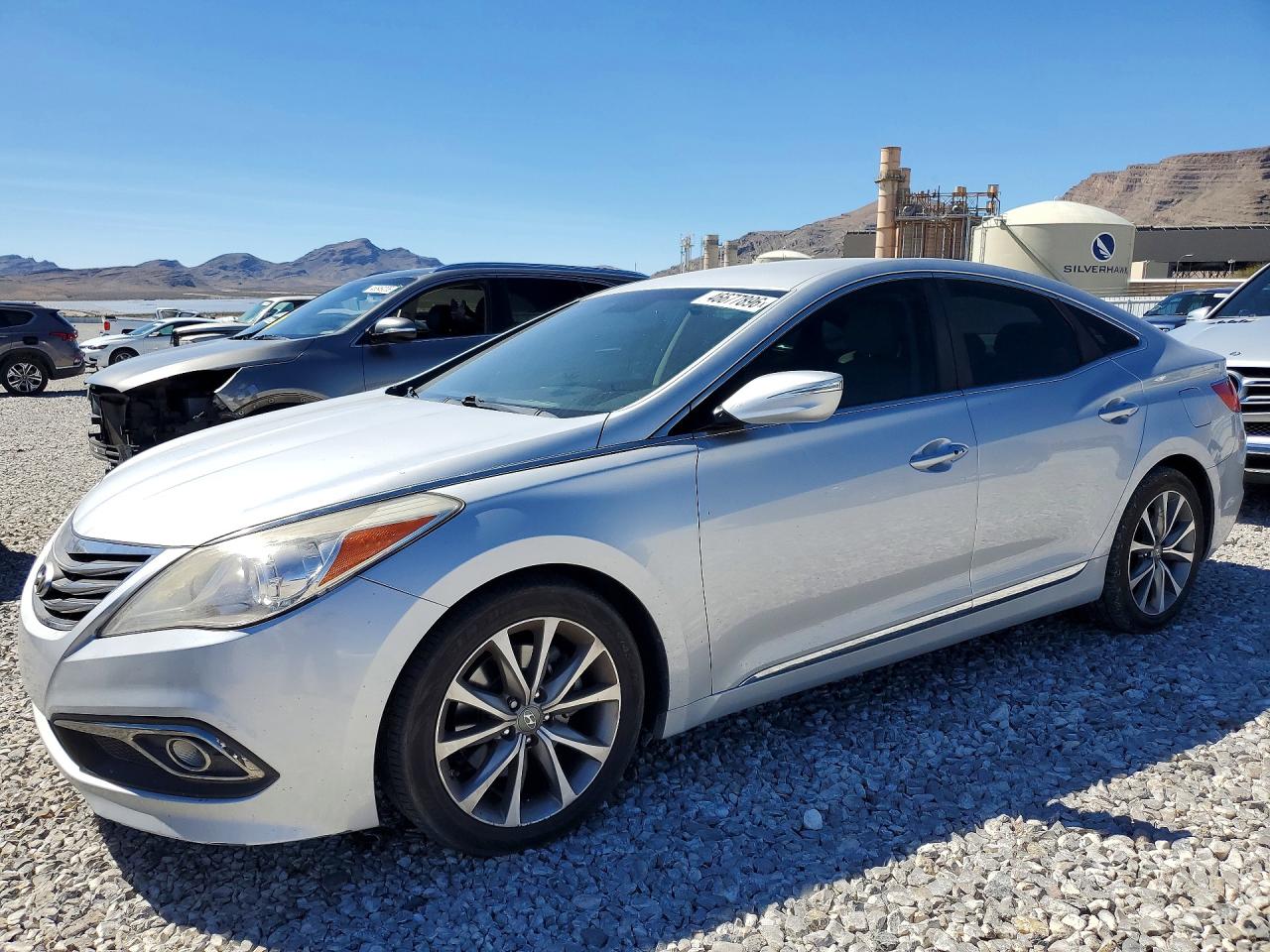 HYUNDAI AZERA 2016
