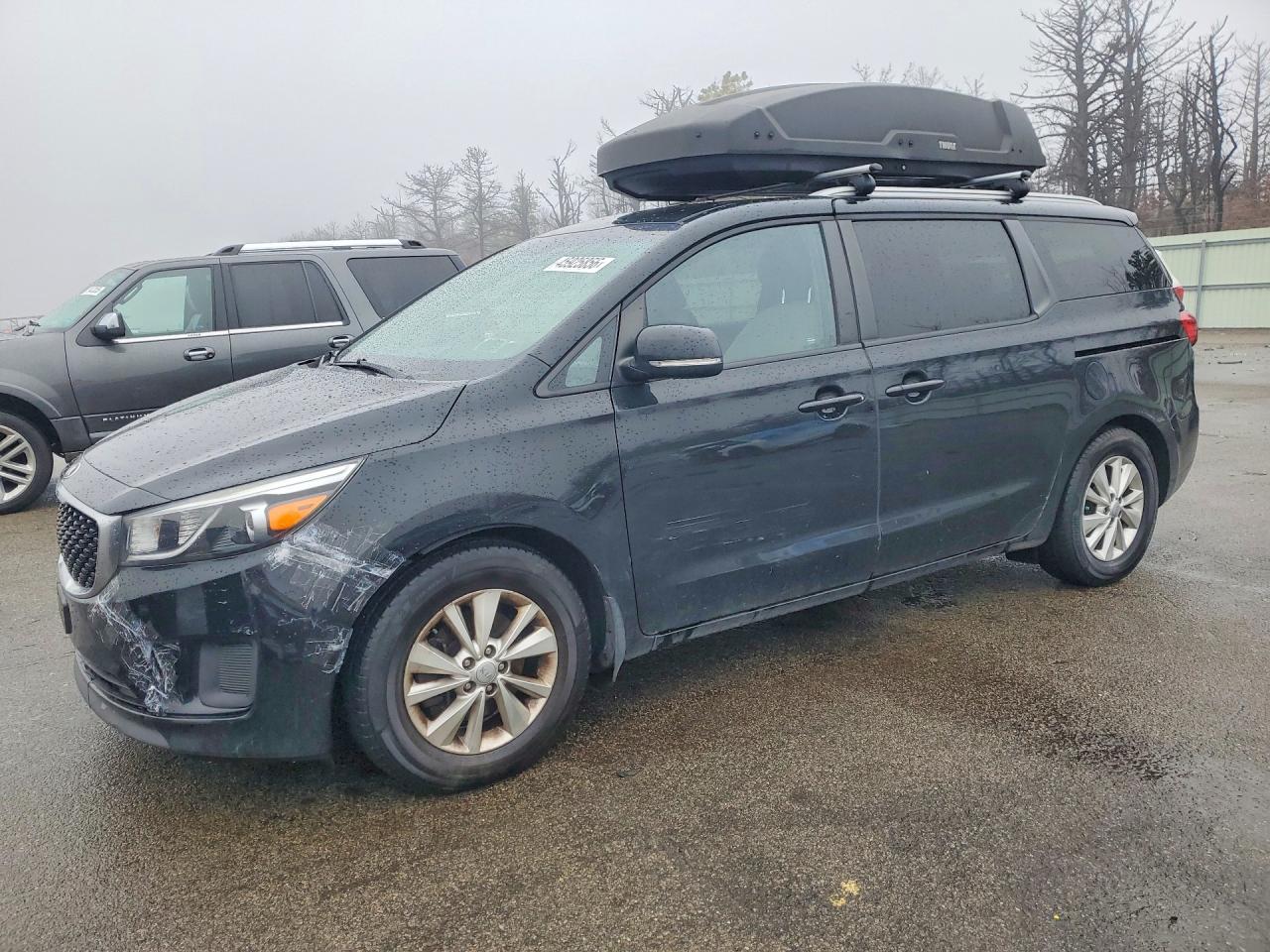KIA SEDONA 2016