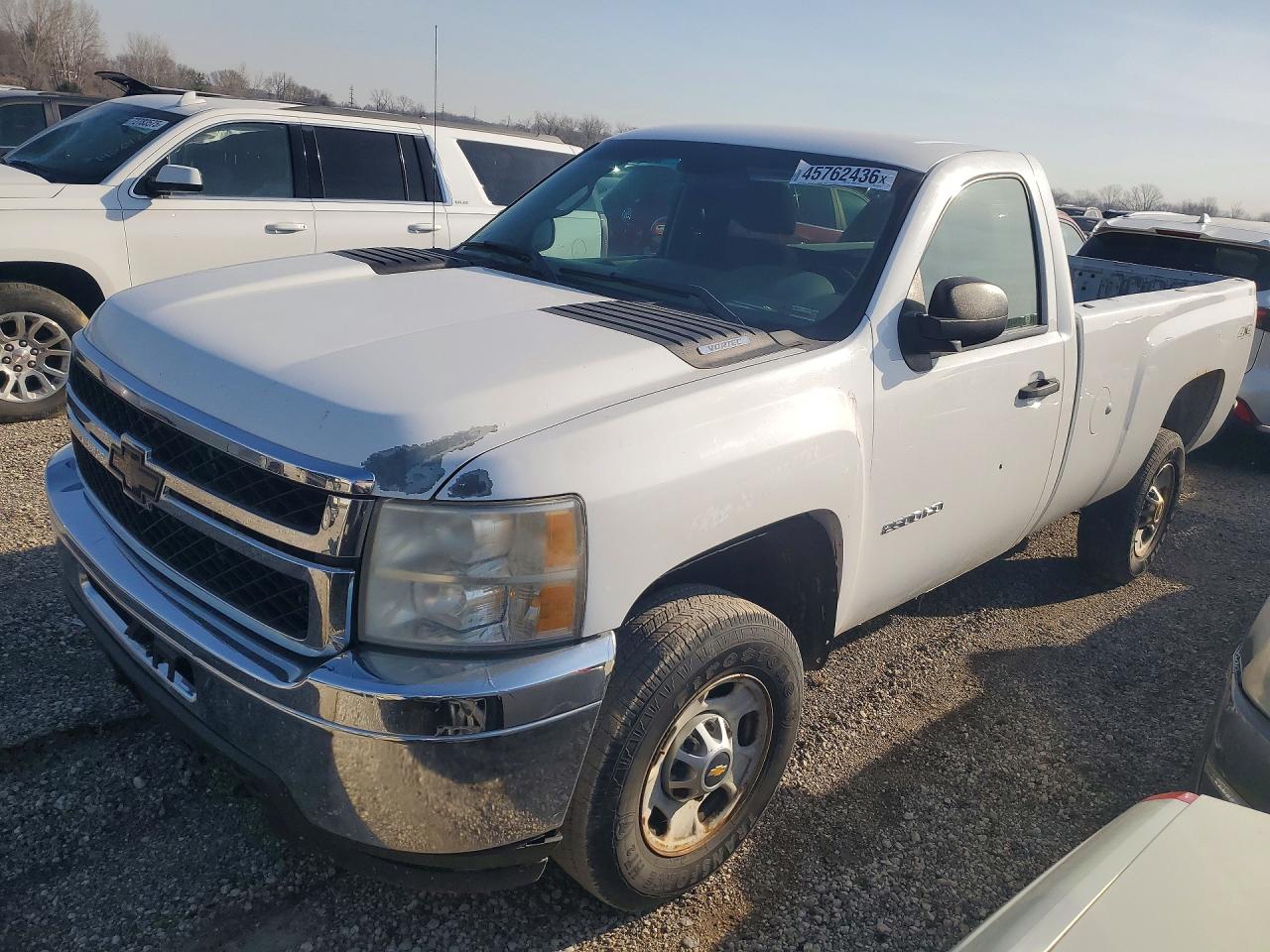 CHEVROLET SILVERADO 2011