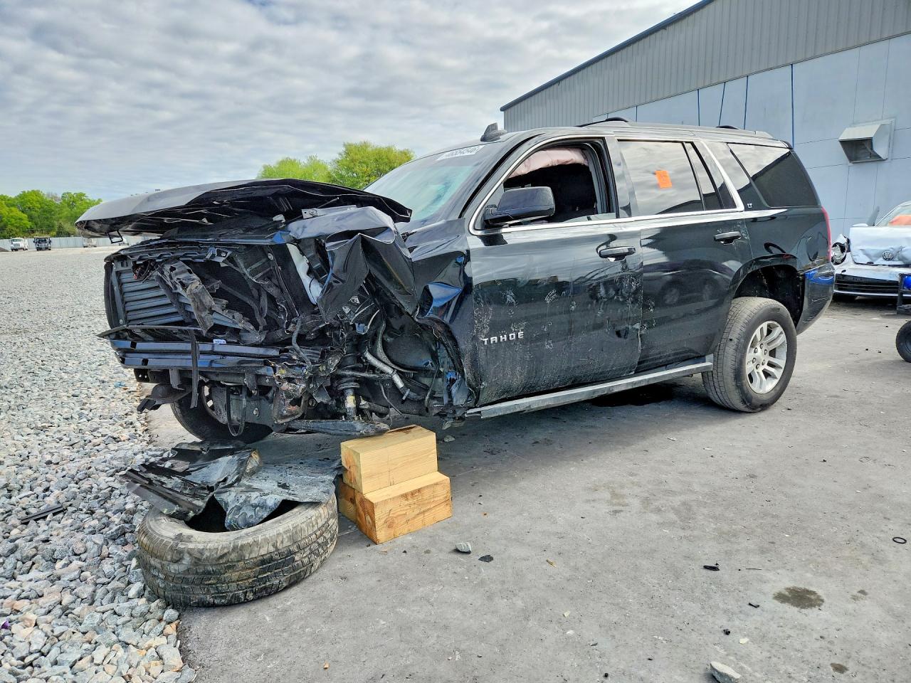 CHEVROLET TAHOE 2019