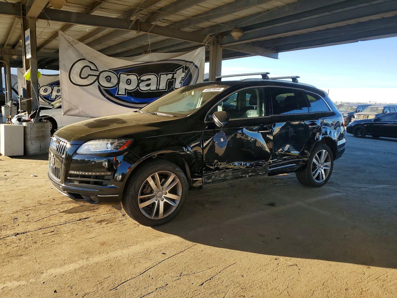 AUDI Q7 2015