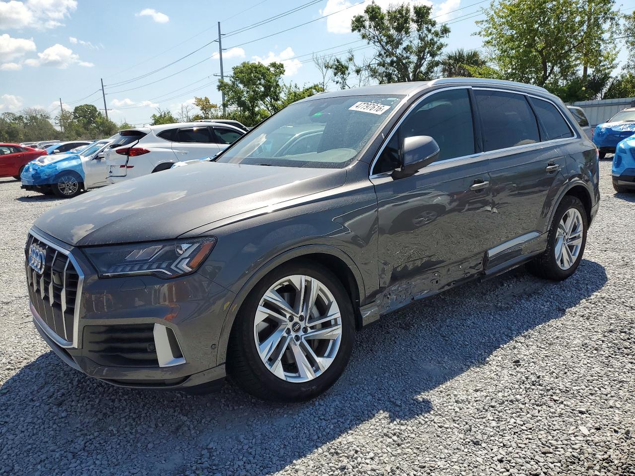 AUDI Q7 2023