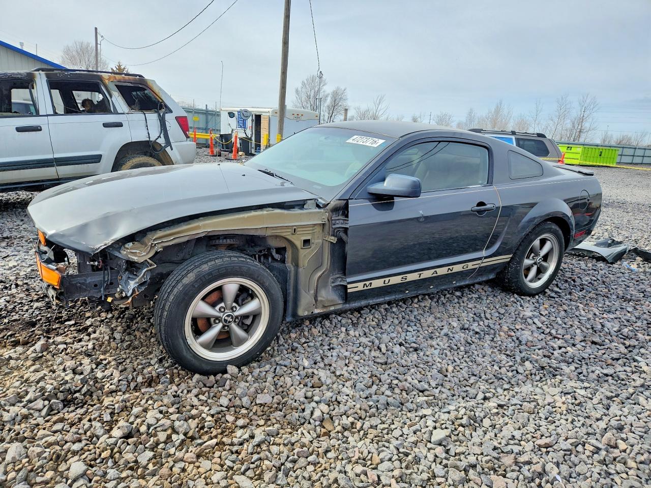 FORD MUSTANG 2009