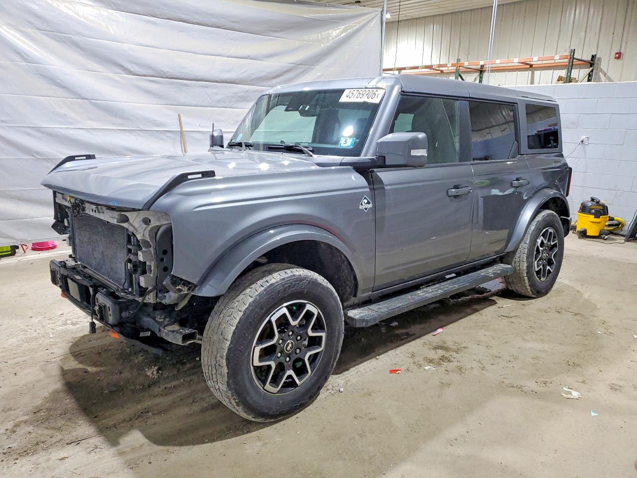 FORD BRONCO 2024