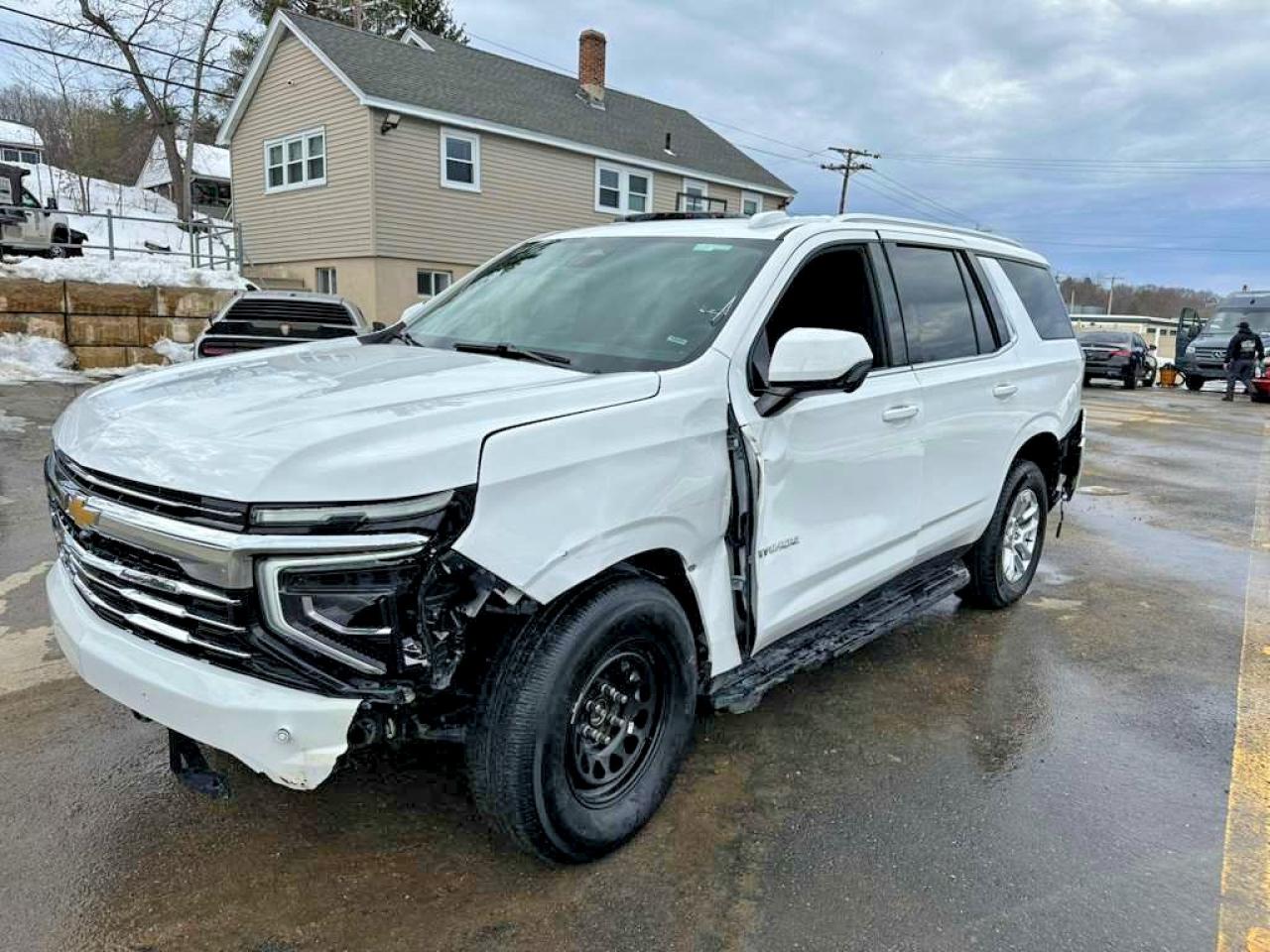 CHEVROLET TAHOE 2025
