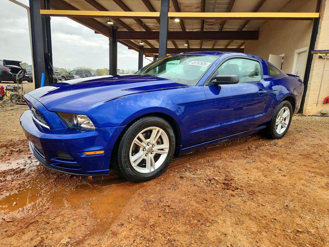 FORD MUSTANG 2013