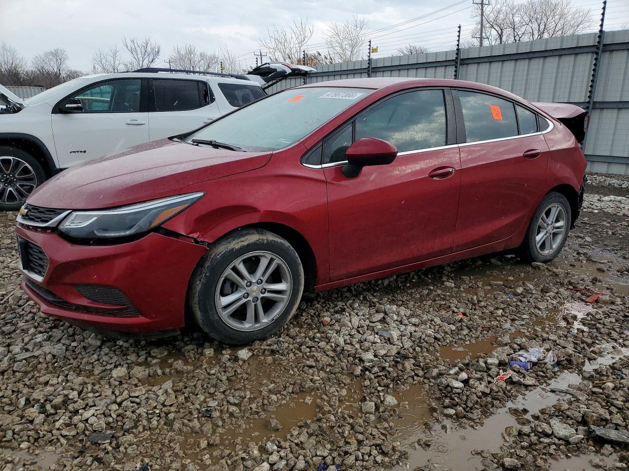 CHEVROLET CRUZE 2017