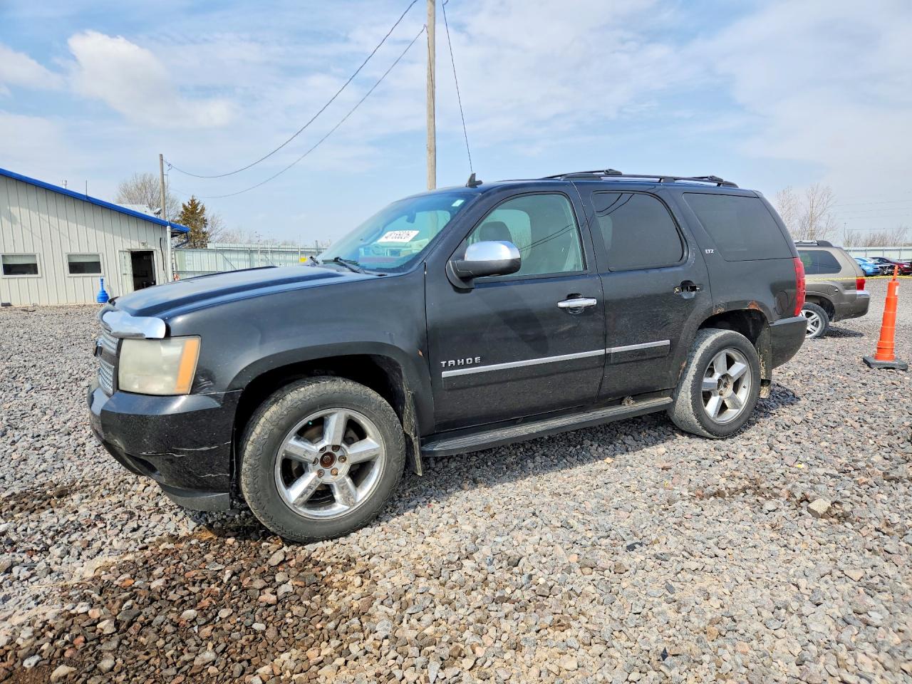 CHEVROLET TAHOE 2011