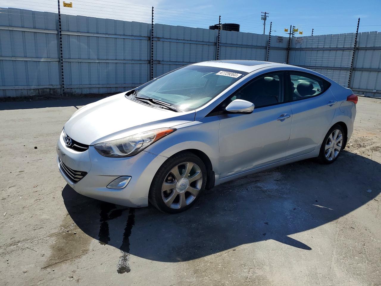 HYUNDAI ELANTRA 2013