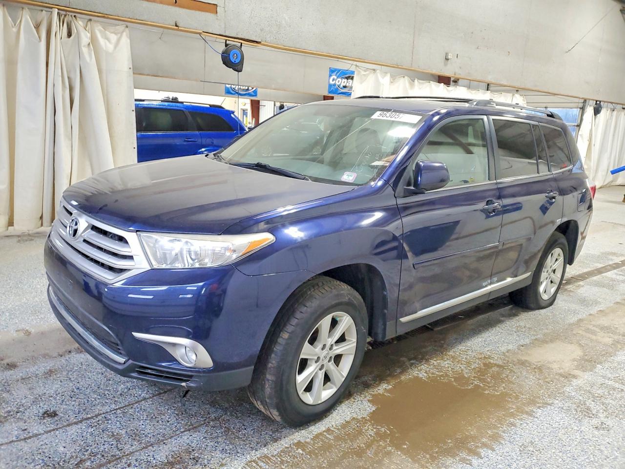 TOYOTA HIGHLANDER 2012