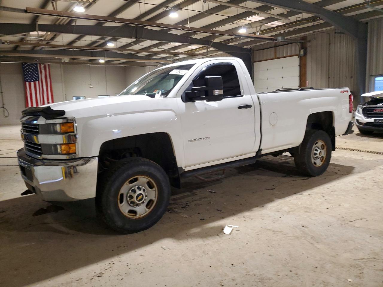 CHEVROLET SILVERADO 2018