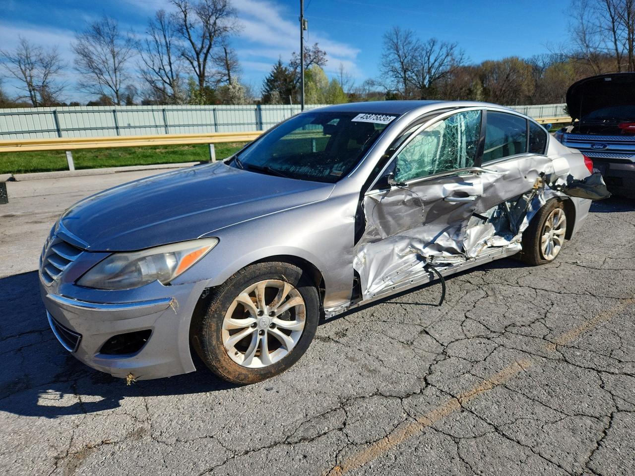 HYUNDAI GENESIS 2013