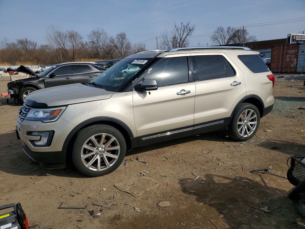 FORD EXPLORER 2017