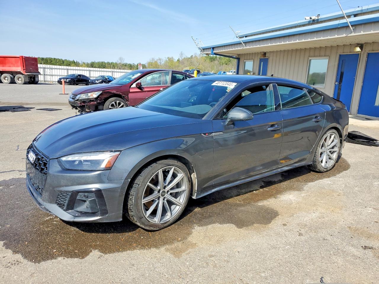 AUDI A5 2025