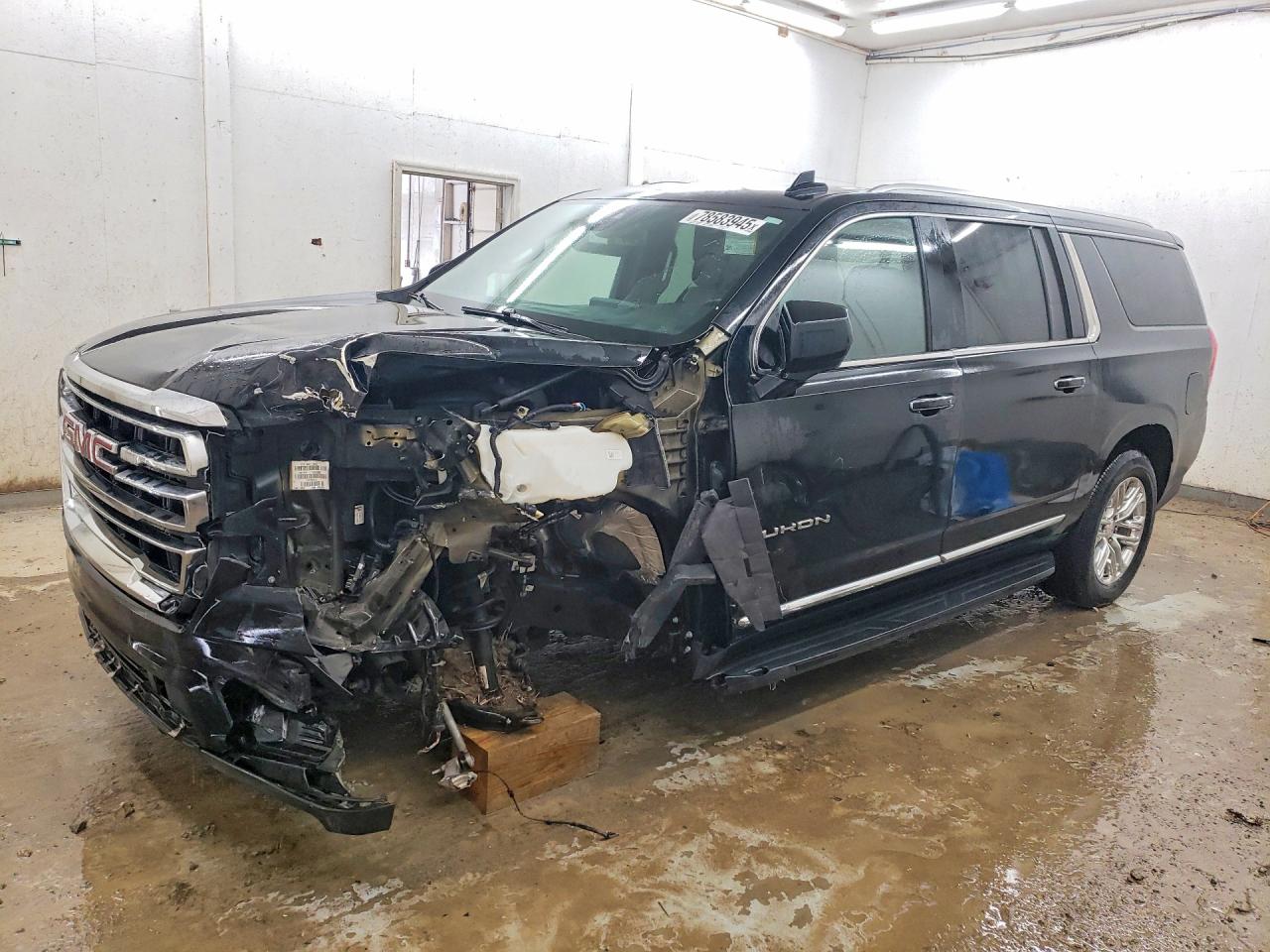 GMC YUKON XL 2021