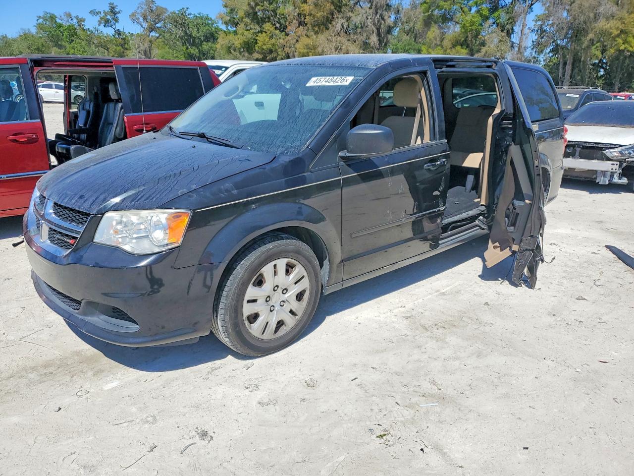 DODGE GRAND CARAVAN 2015
