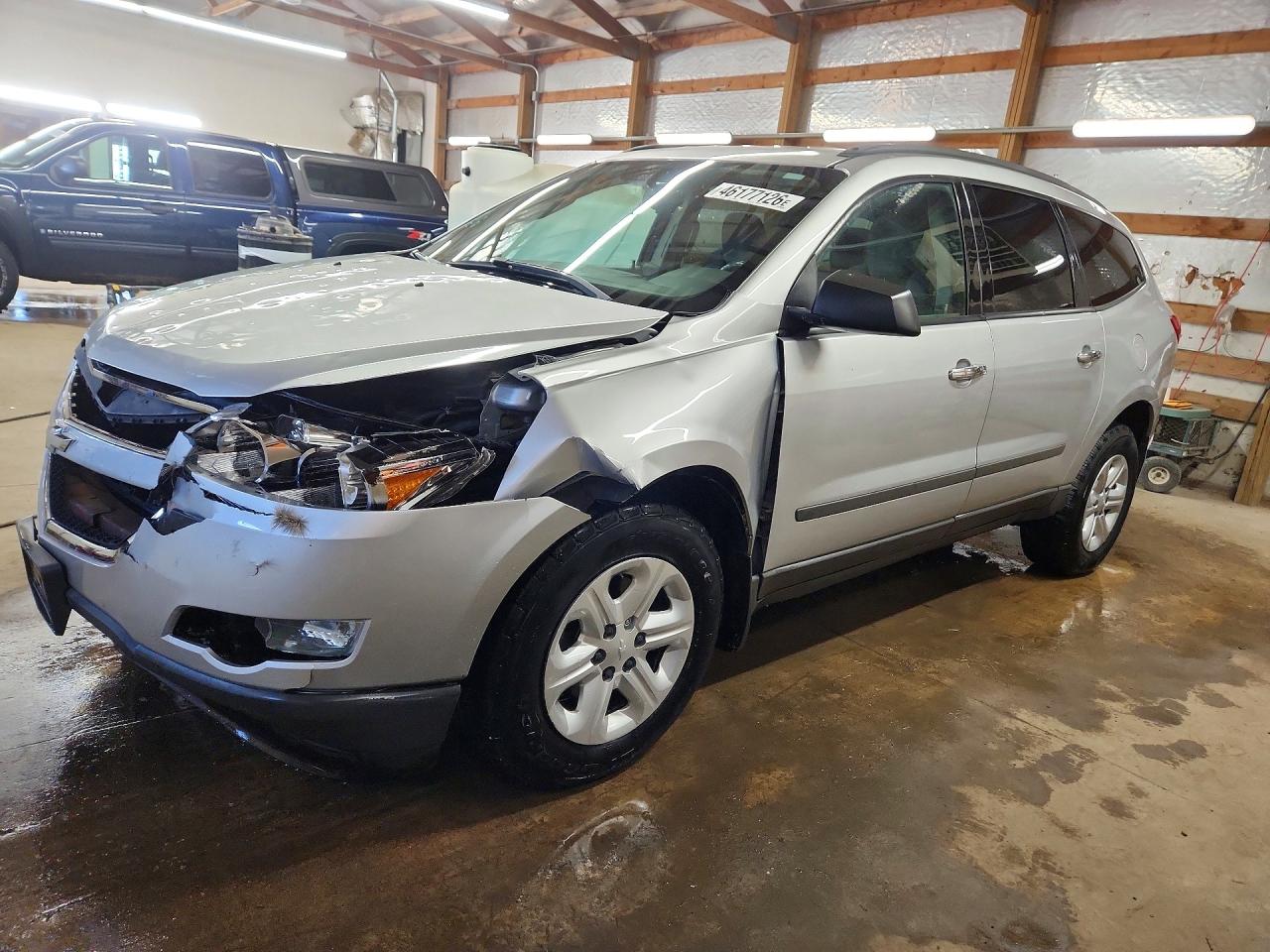 CHEVROLET TRAVERSE 2012