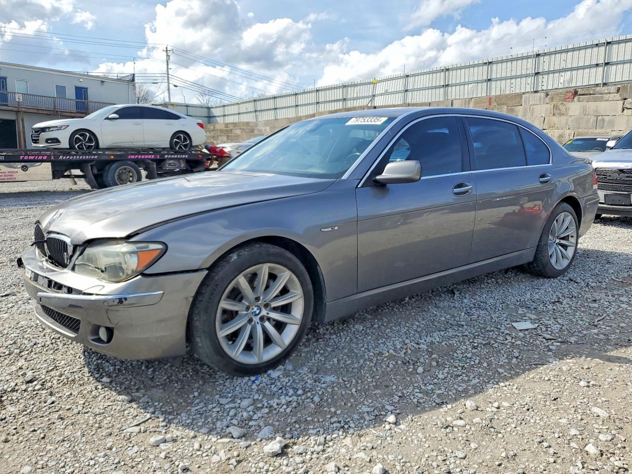 BMW 750 2008