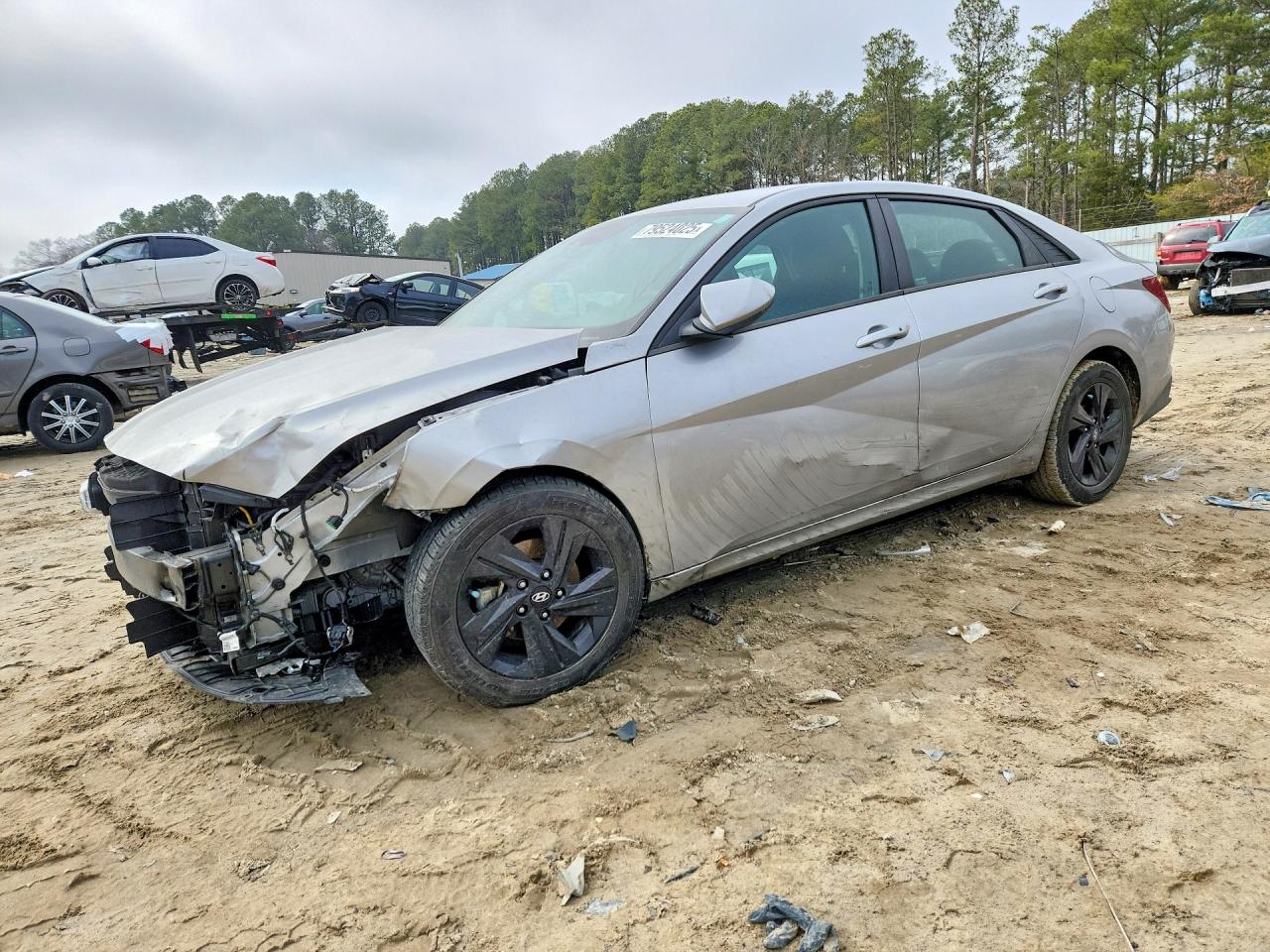 HYUNDAI ELANTRA 2022