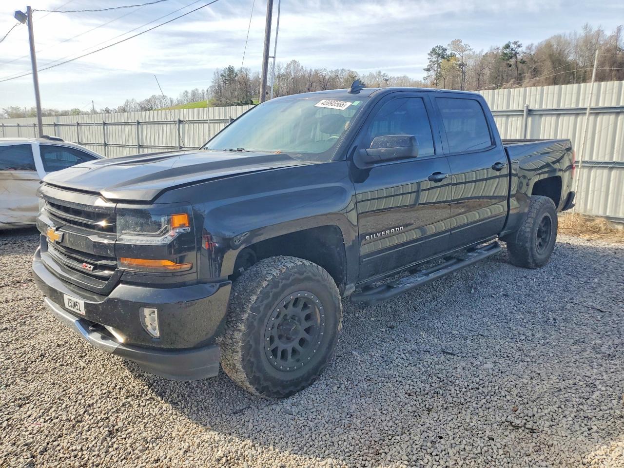 CHEVROLET SILVERADO 2018