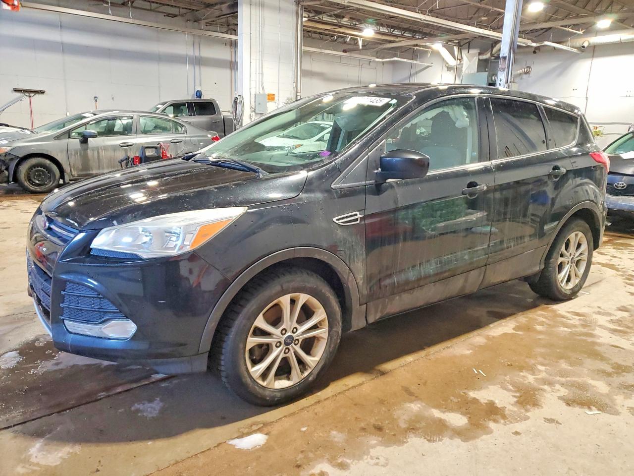 FORD ESCAPE 2015