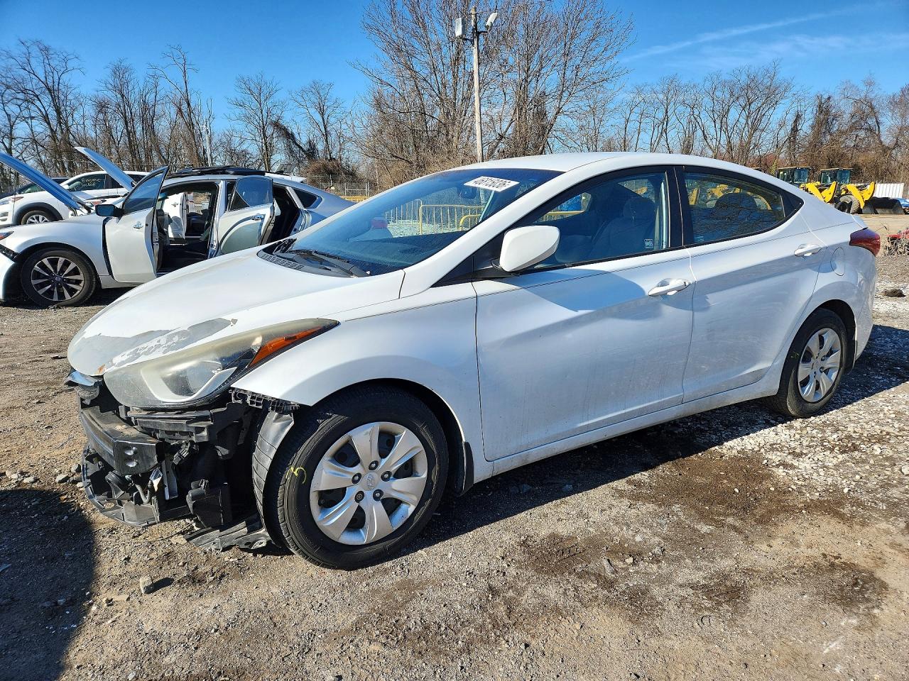 HYUNDAI ELANTRA 2016