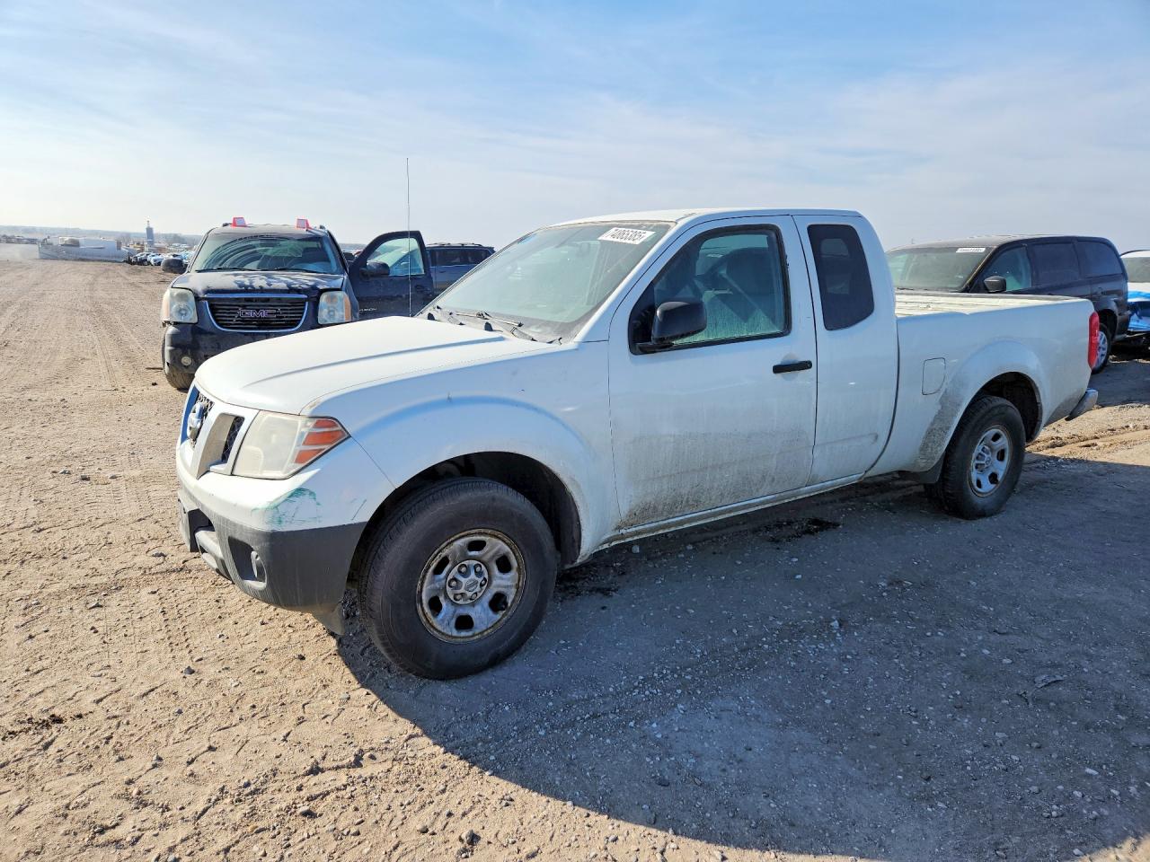 NISSAN FRONTIER 2016