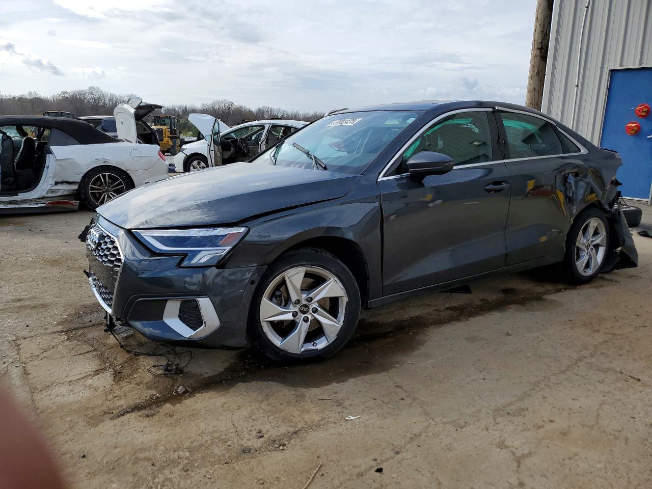 AUDI A3 2024