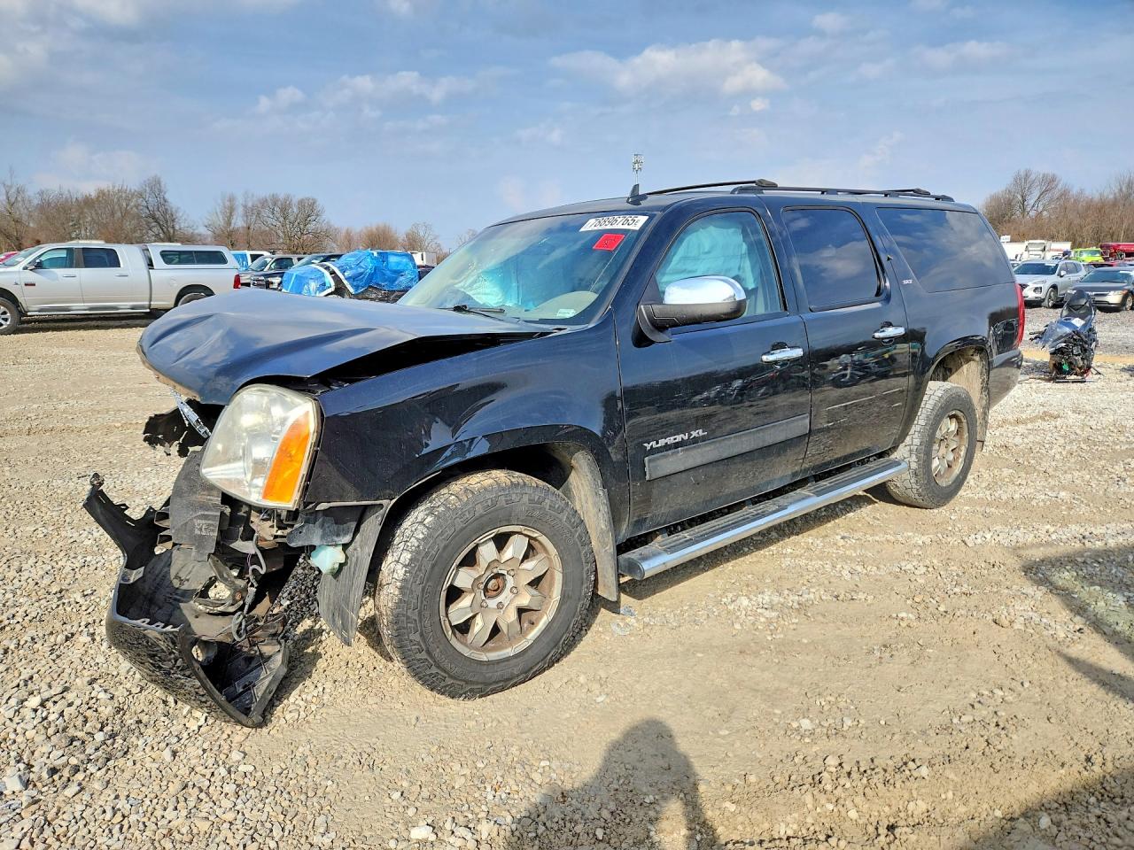 GMC YUKON XL 2011