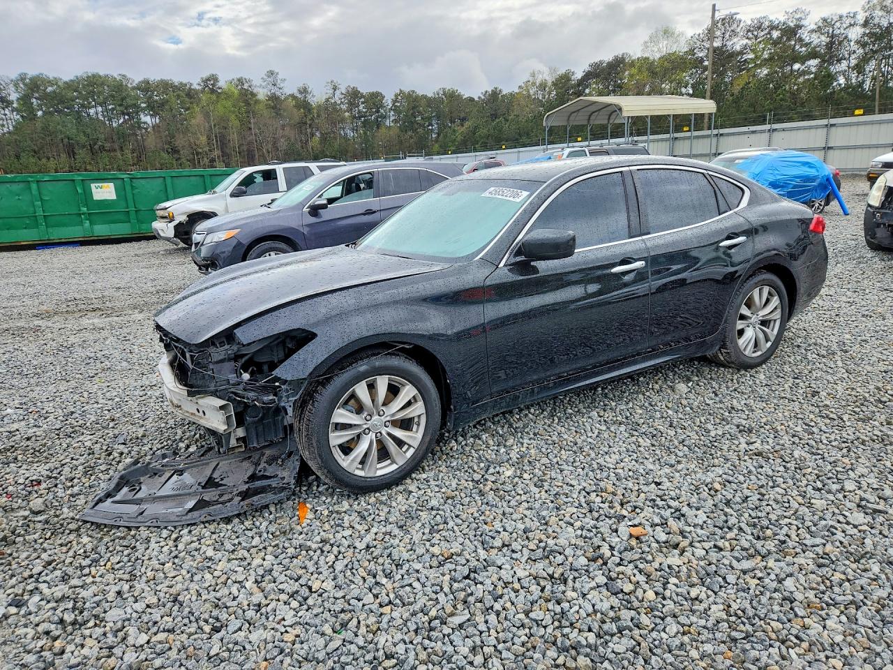 INFINITI M37 2011